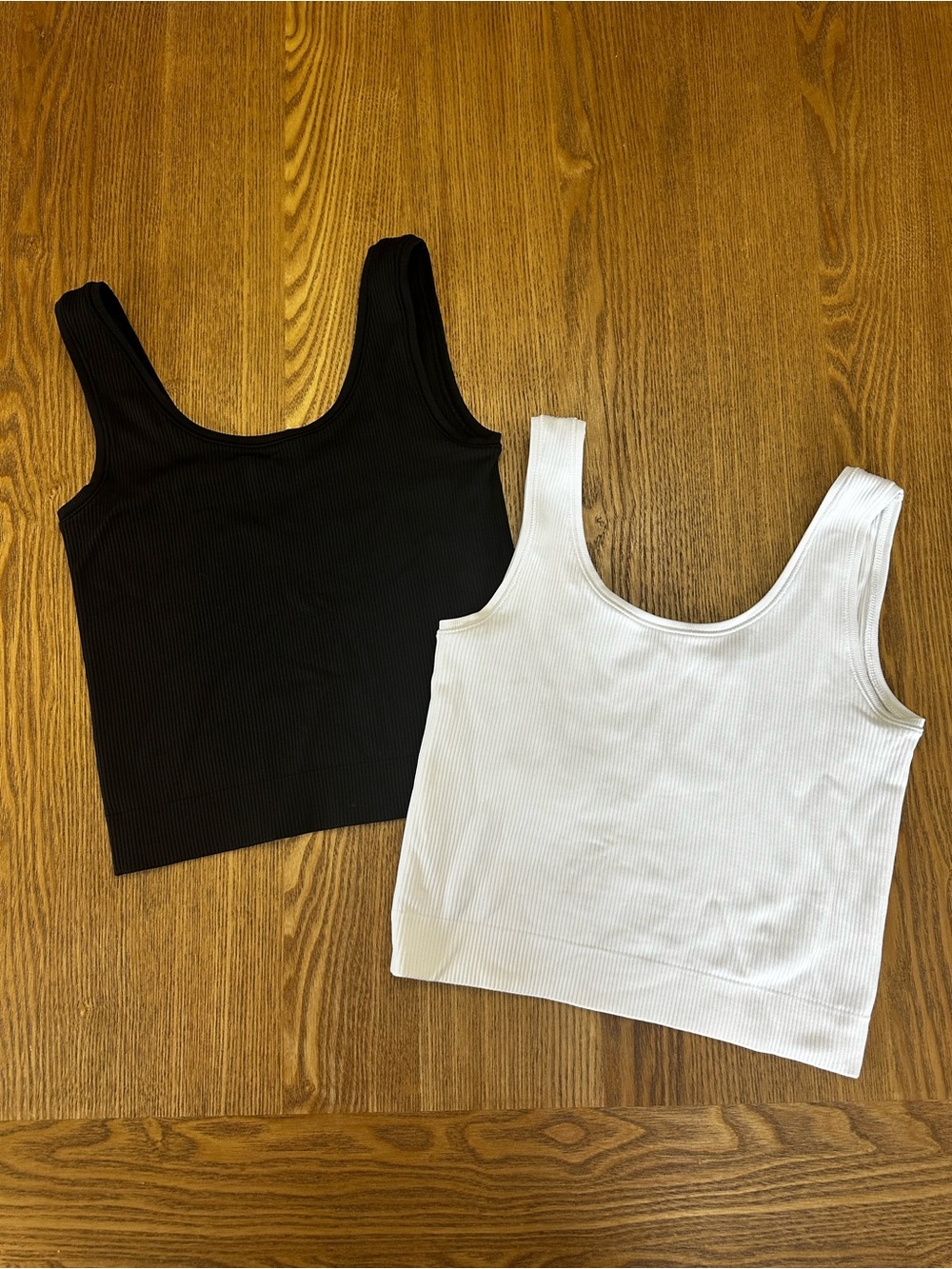 Athleta Girls Rise Above Ribbed Tank Top Set - White and Black